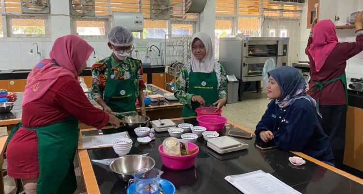 image_1758679654708_b18at1