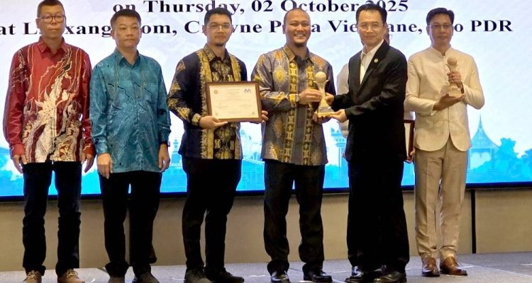 image_1761026352218_ksz9kb