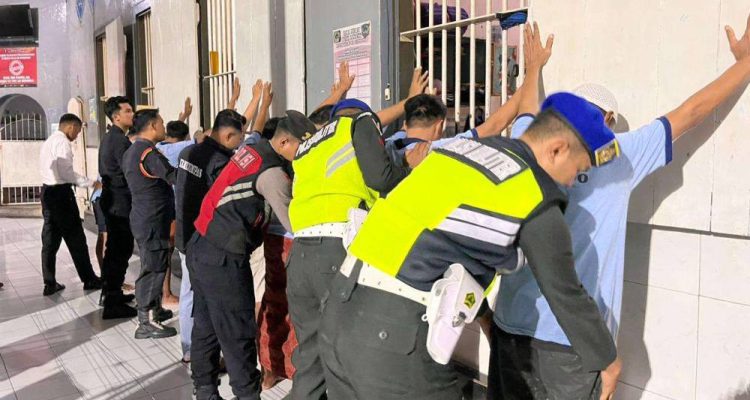 image_1761488376137_hdn1rl