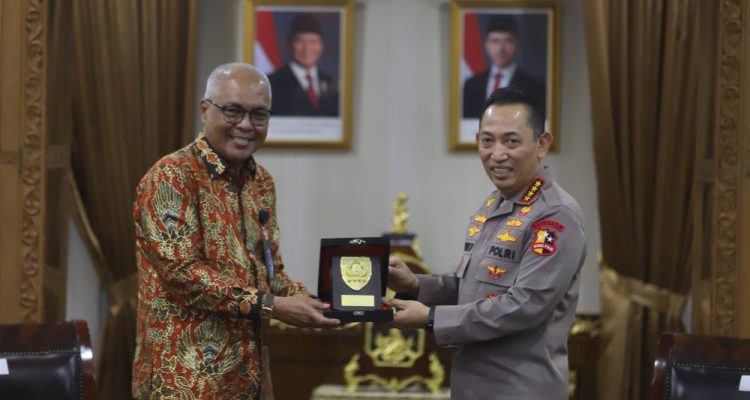 image_1761615384358_9xtlu4