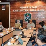 bupati-lumajang4